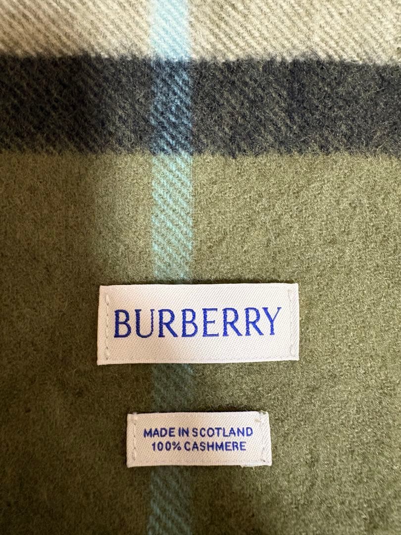 小物 Burberry, Classic Cashmere Stole