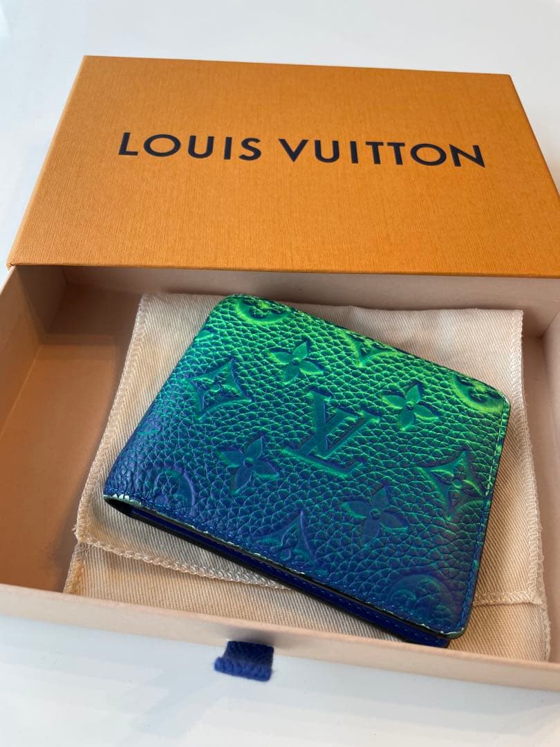 LOUIS VUITTON ポルトフォイユスレンダーNM ネオンカラー
