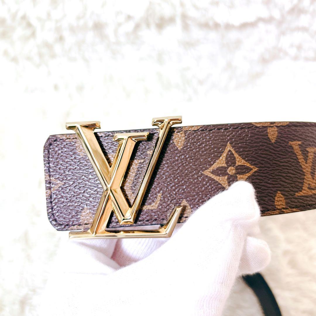 LOUIS VUITTON ルイヴィトン LVイニシャル モノグラム ベルト