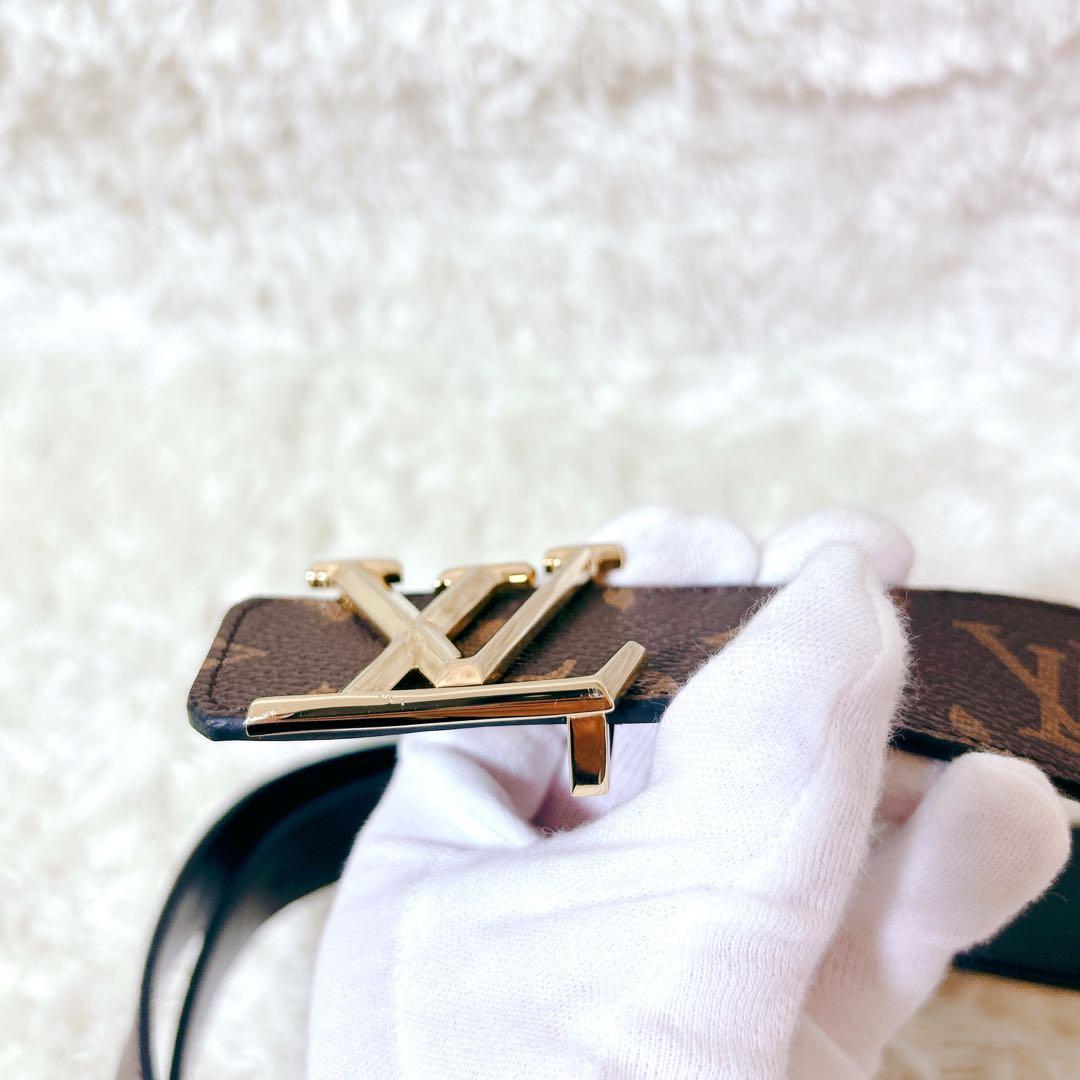 LOUIS VUITTON ルイヴィトン LVイニシャル モノグラム ベルト