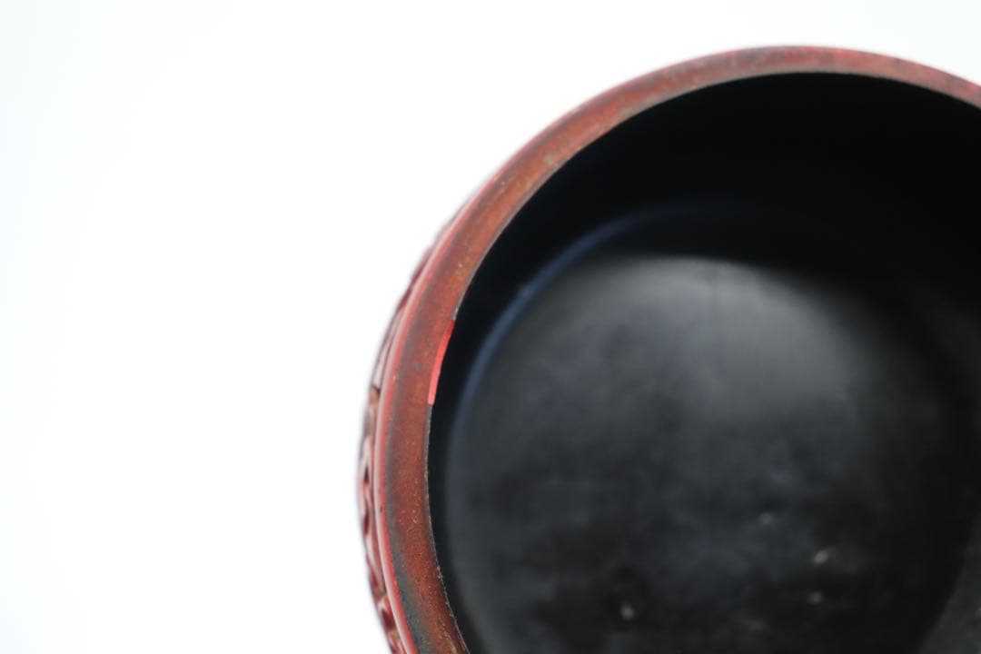 堆朱　蓋物　送料込み0201