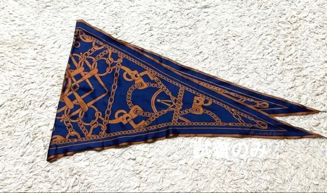 【未使用】Mackintoshシルクスカーフ⭐︎ダイアモンドシェイプシルク100%