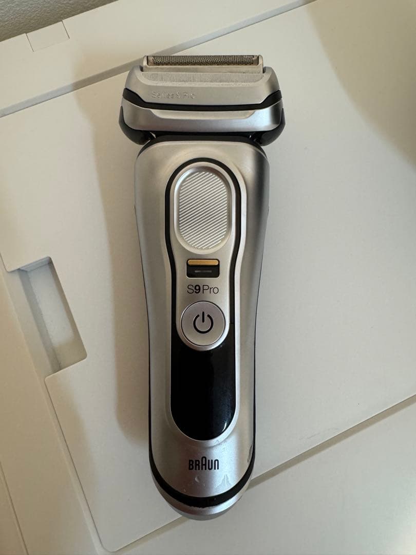 【美品】BRAUN ブラウン S9Pro 電動シェーバー