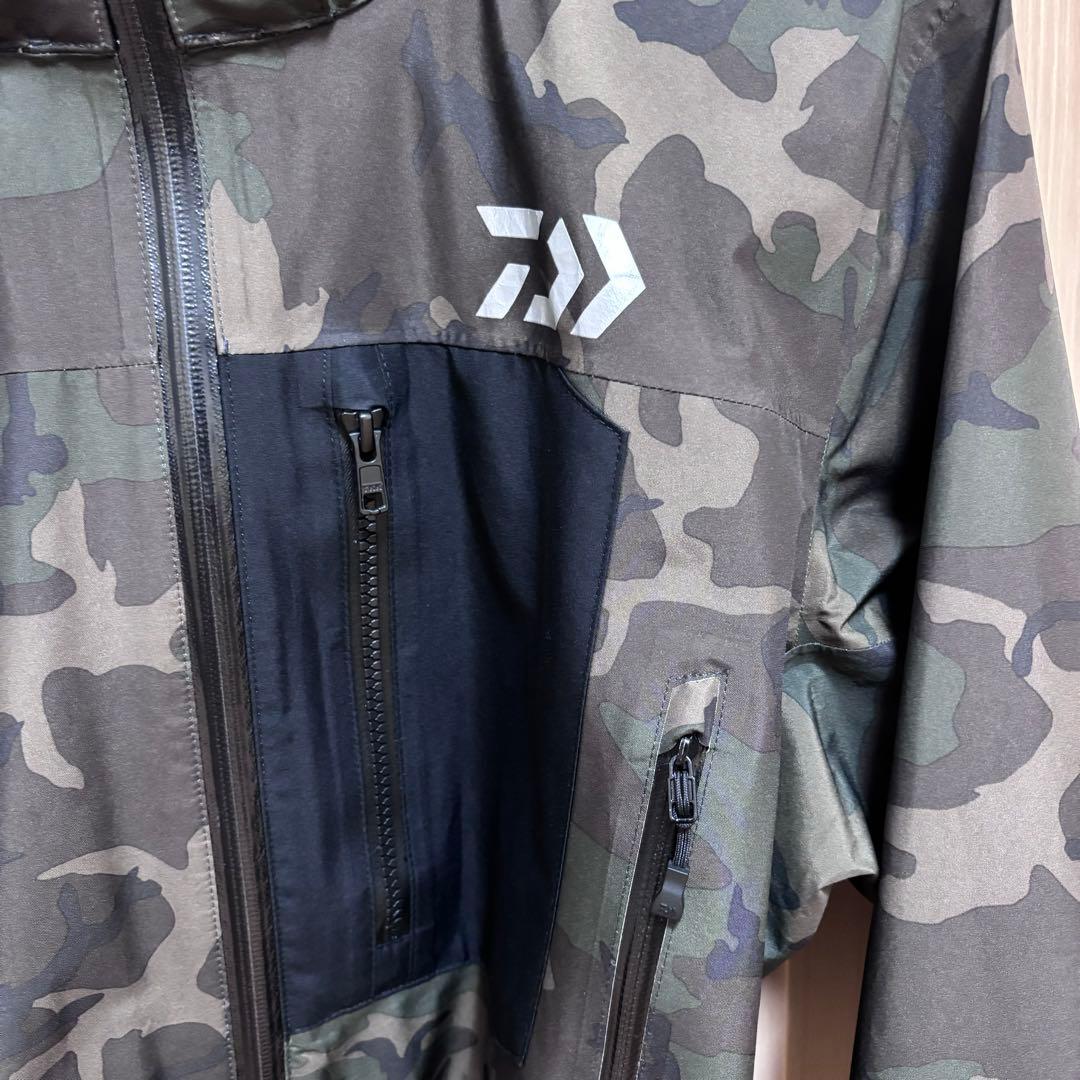 【美品】DAIWA GORE-TEX 防寒着　迷彩　グリーンカモ　サイズM