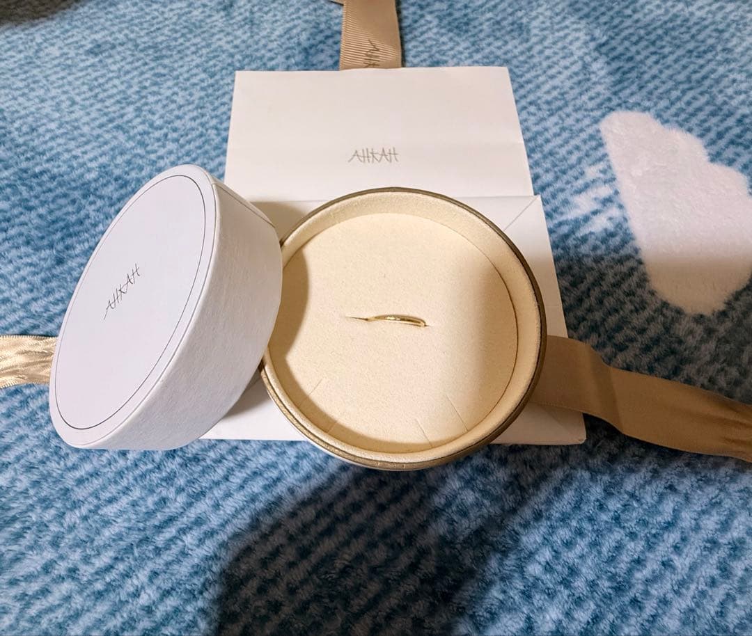 AHKAH メテオールリング　K18ゴールド　10号