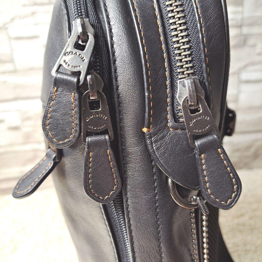 【極美品】コーチCOACHボディバッグ　ショルダーバッグ　レザー本革　ブラック