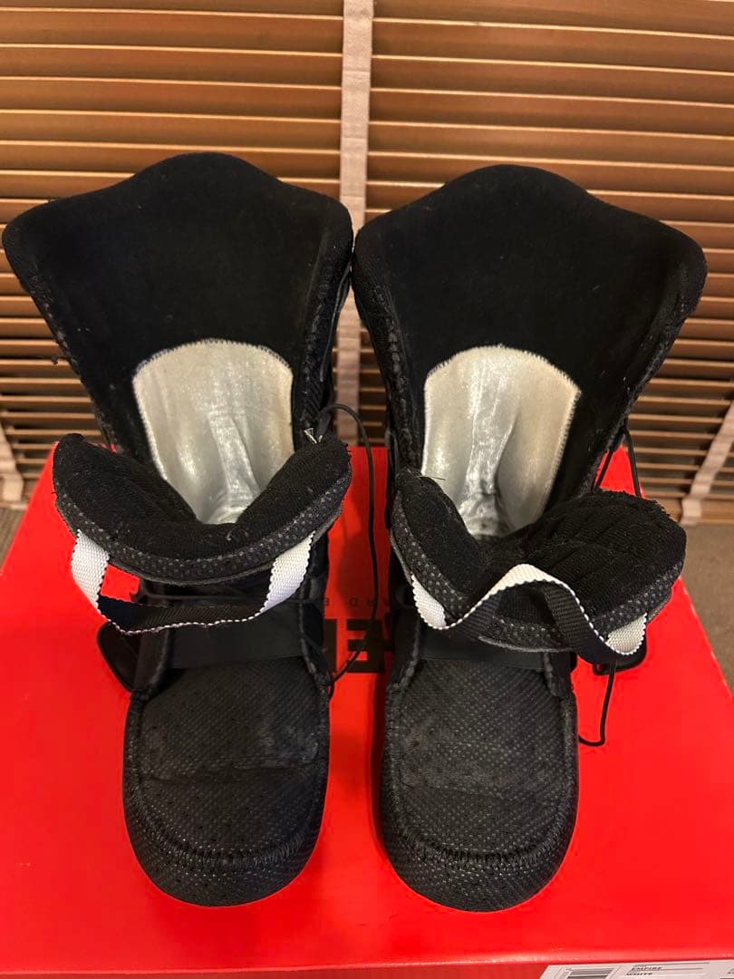 DEELUXE EMPIRE ディーラックスエンパイア22-23 27.5cm