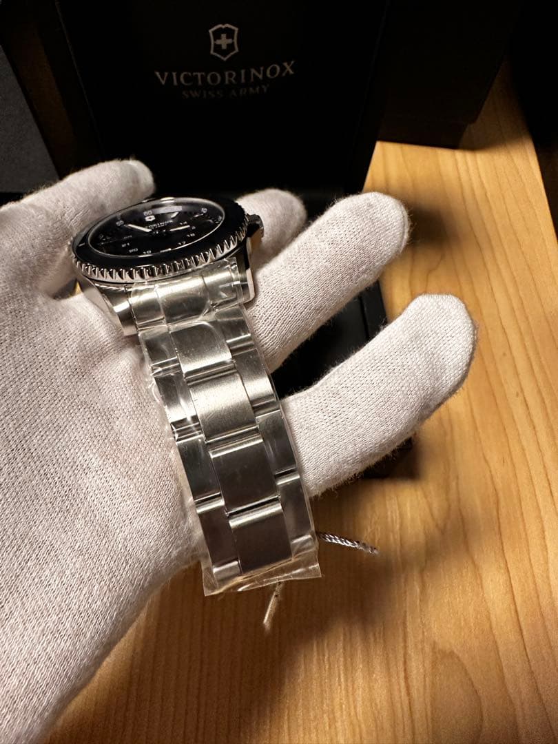 (未使用)ビクトリノックス マーベリック ラージダイバーズウォッチ 241602