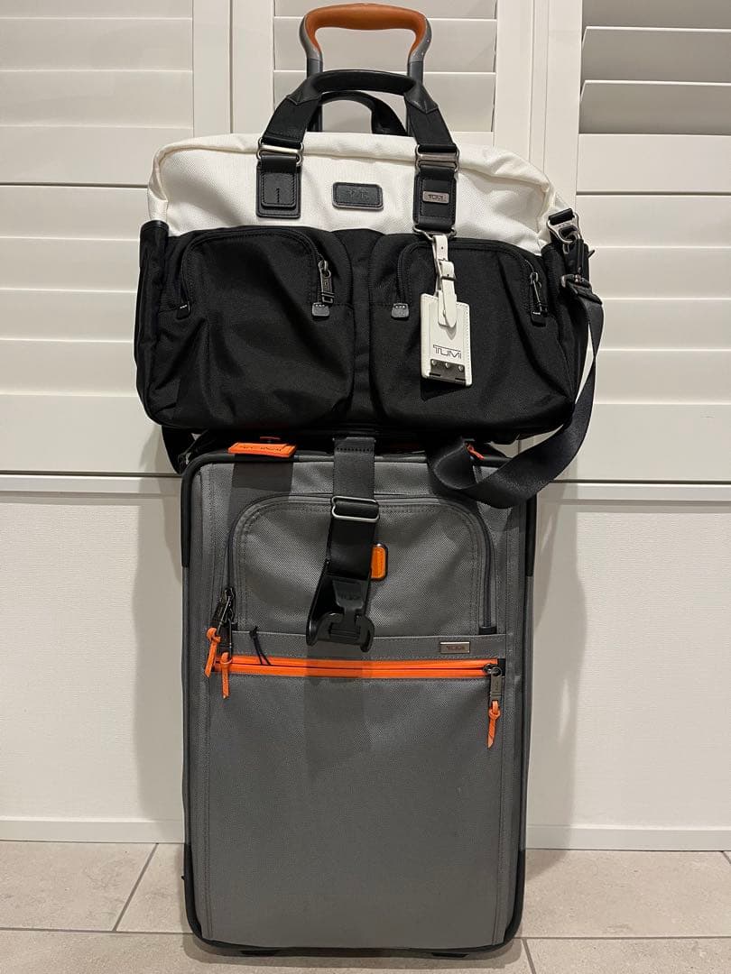 TUMI ALPHA エクスパンダブルキャリー2輪&ビジネスバッグバッグセット