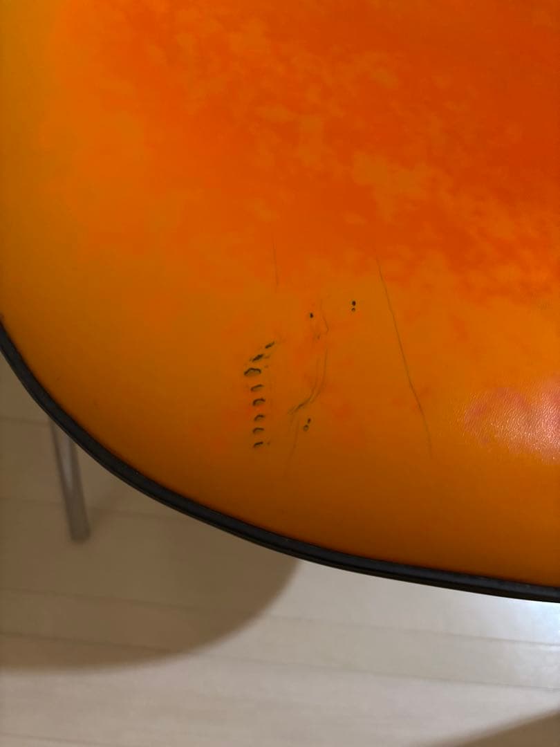 椅子 EAMES SHELL CHAIR HERMANMILLER NAUGA