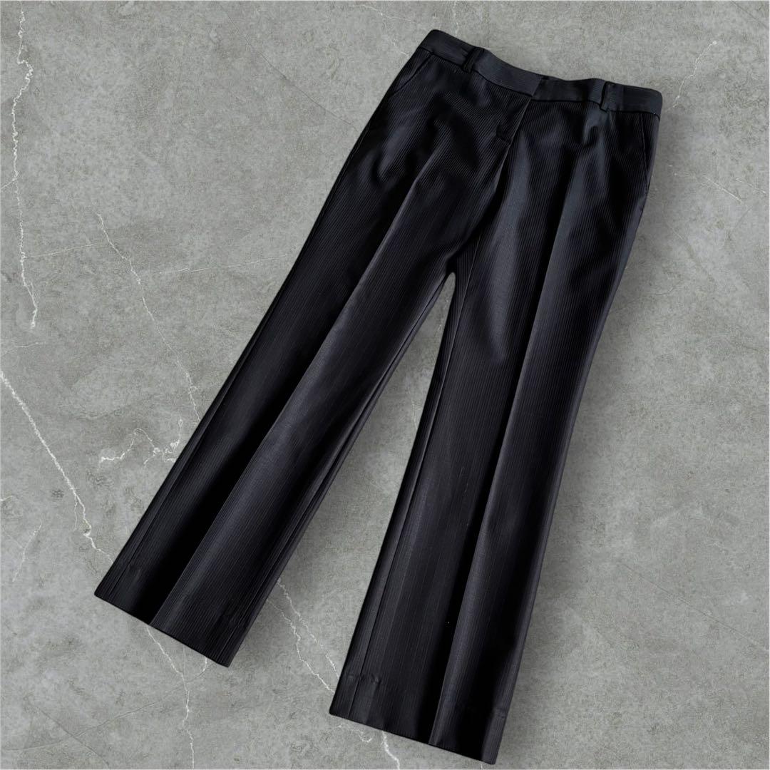 ☆美品☆ icb レディース　パンツスーツ　ストレッチ　１つボタン　ストライプ