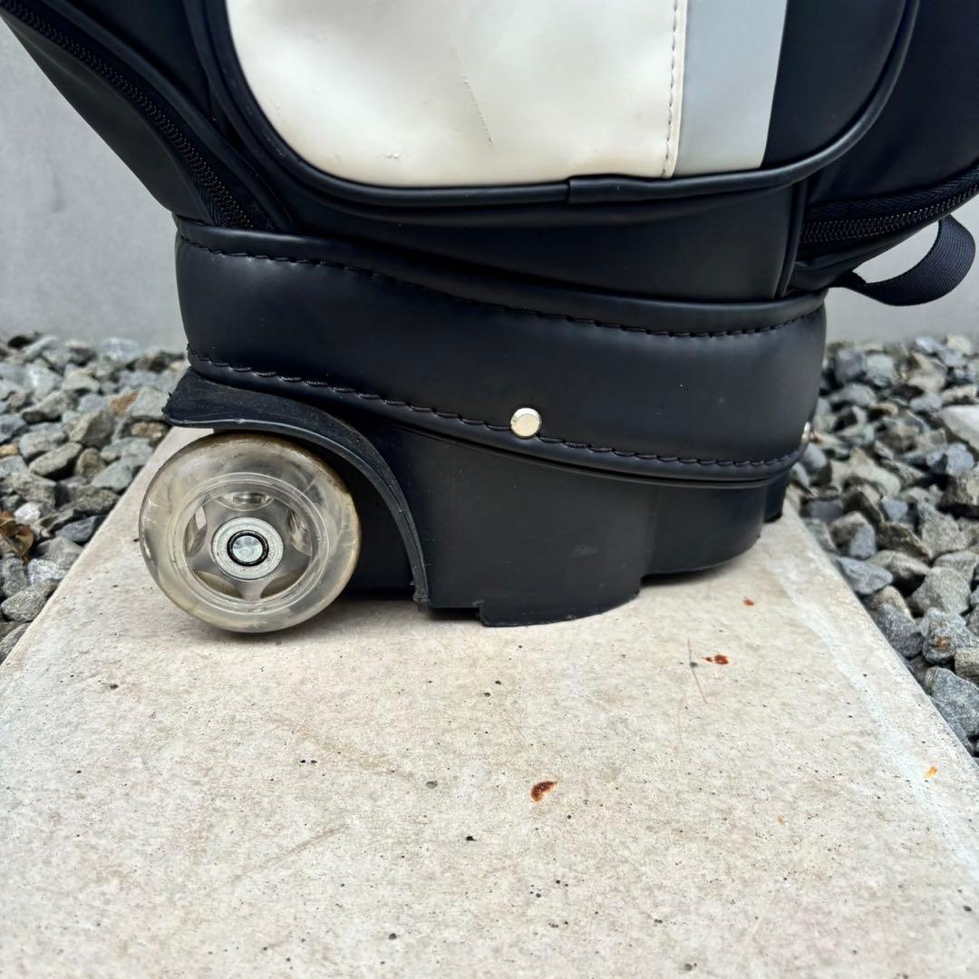 希少 完売品 テーラーメイド グラフィックロゴ キャスター付 キャディバッグ