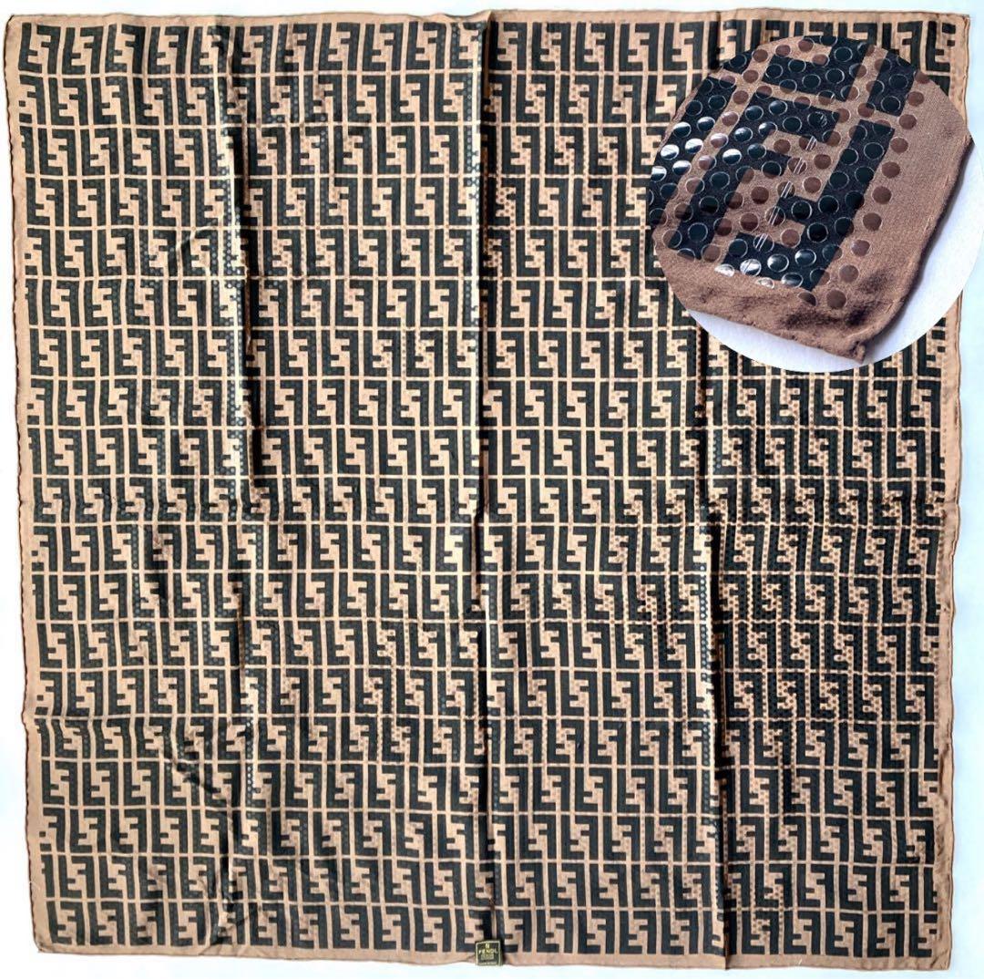 FENDI フェンディ ズッカ柄 シルク スカーフ　85×85 総柄 ブラウン系