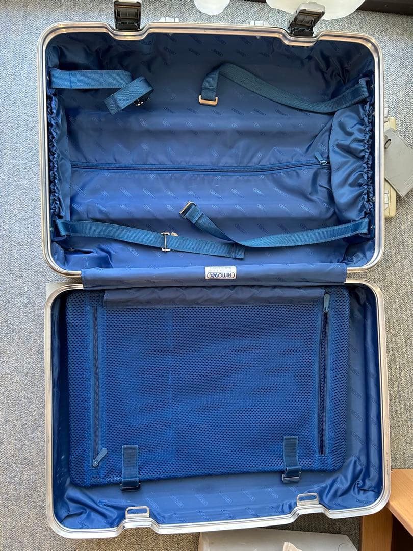 RIMOWA トパーズ 2輪 32L アルミスーツケース