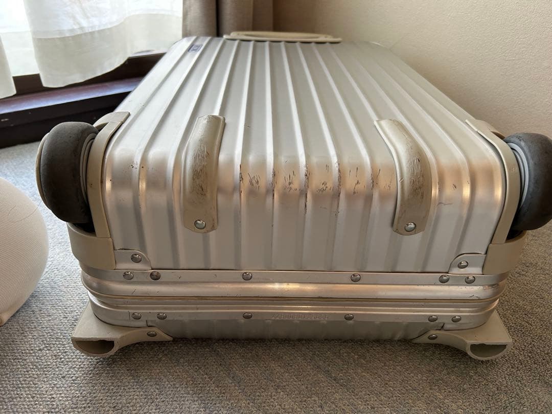 RIMOWA トパーズ 2輪 32L アルミスーツケース