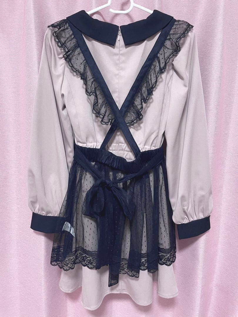 【最終値下げ】pium チュールエプロン付き丸襟ワンピース