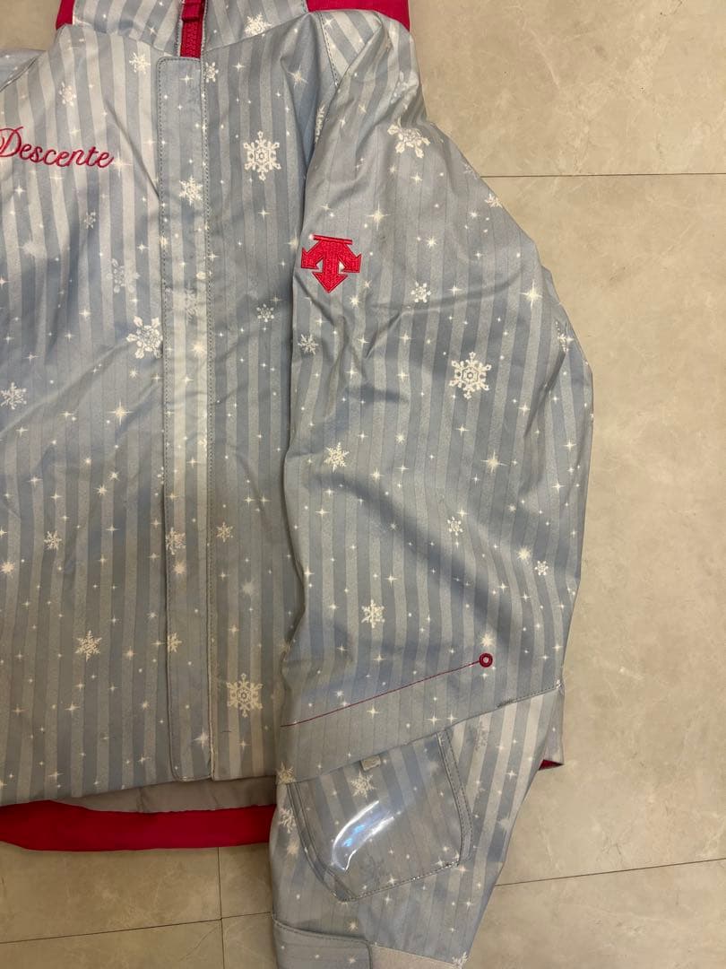 DESCENTEスキーウェアkids（シルバー/ピンク）パンツ　チャコールグレー