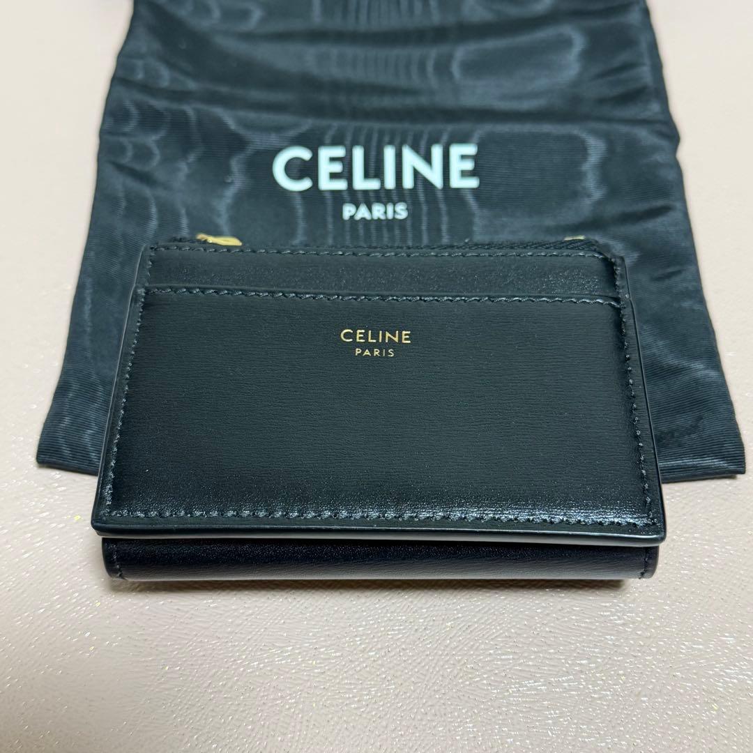 【美品】セリーヌ お財布 入れ付きコンパクトウォレット トリオンフ