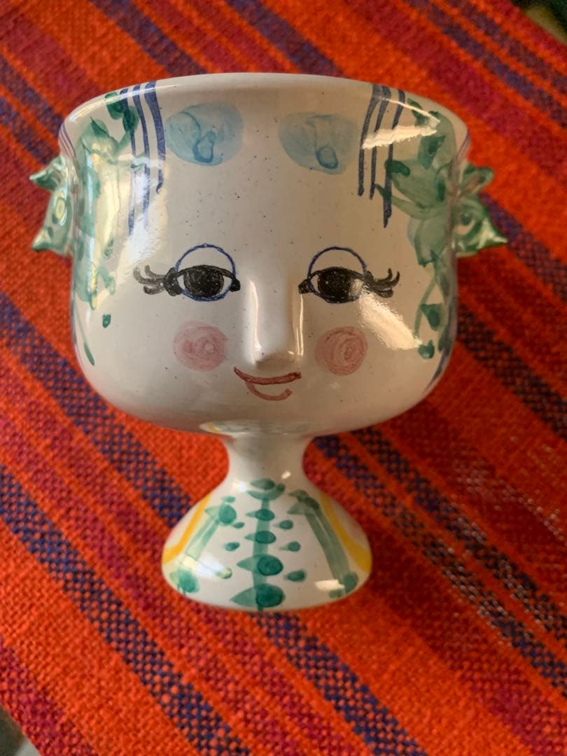 ビヨンヴィンブラッド　ビンテージ1972年帽子を被った可愛い女の子１箇所修復有り