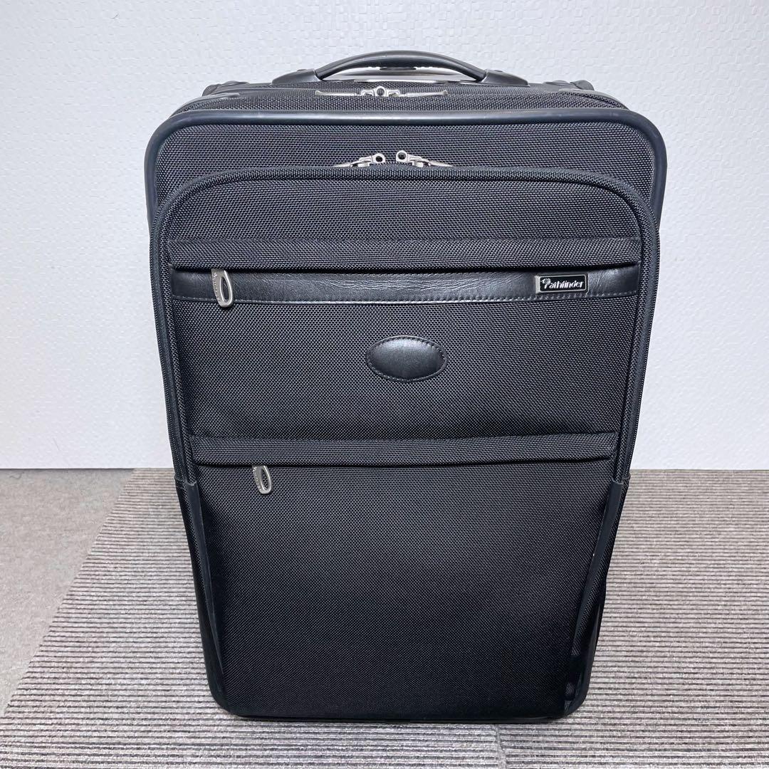 Pathfinder スーツケース 拡張機能付 パスファインダー DuraMax