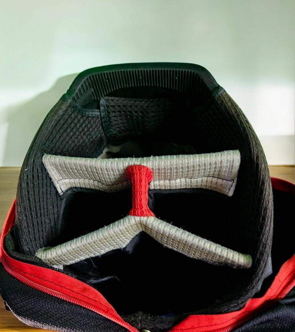 送料無料/超美品　Titleist 高級スタンド式/キャディバッグ 黒・赤