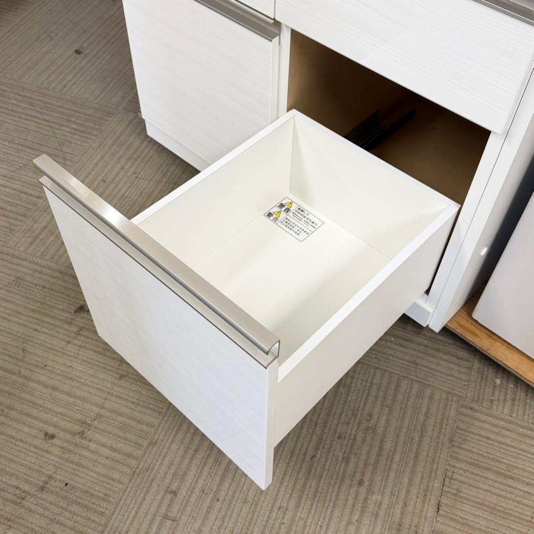 現行モデル ニトリ 140cm幅キッチンカウンター(リガーレ) ダストボックス付