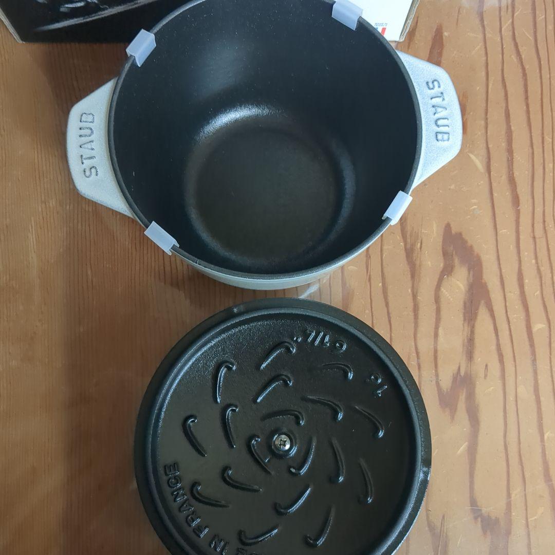 Staub カンパーニュlily 2個セット