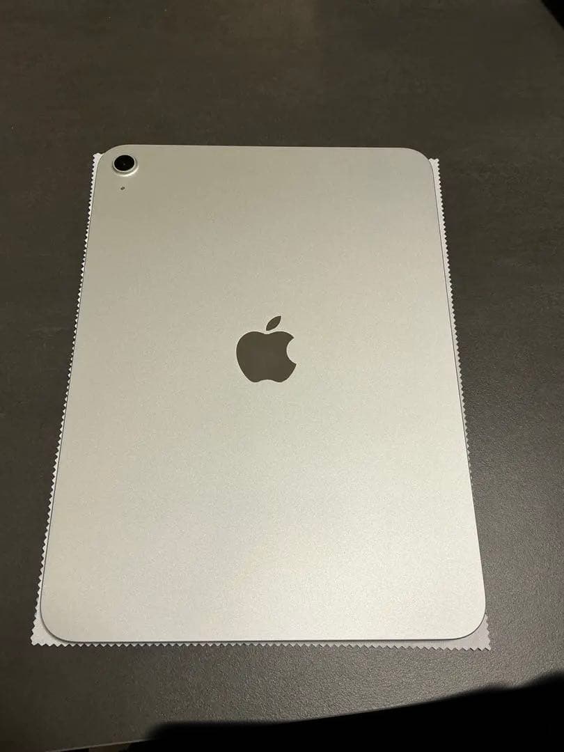 【おまけ付き】iPad 第11世代 A16 シルバー 128GB