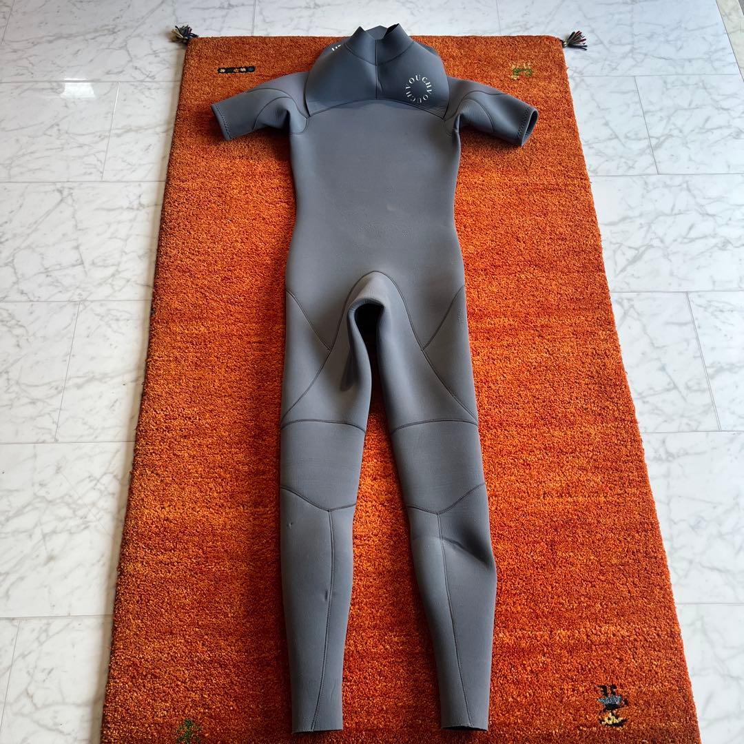 Vouch シーガルウェットスーツ グレー　3ミリ