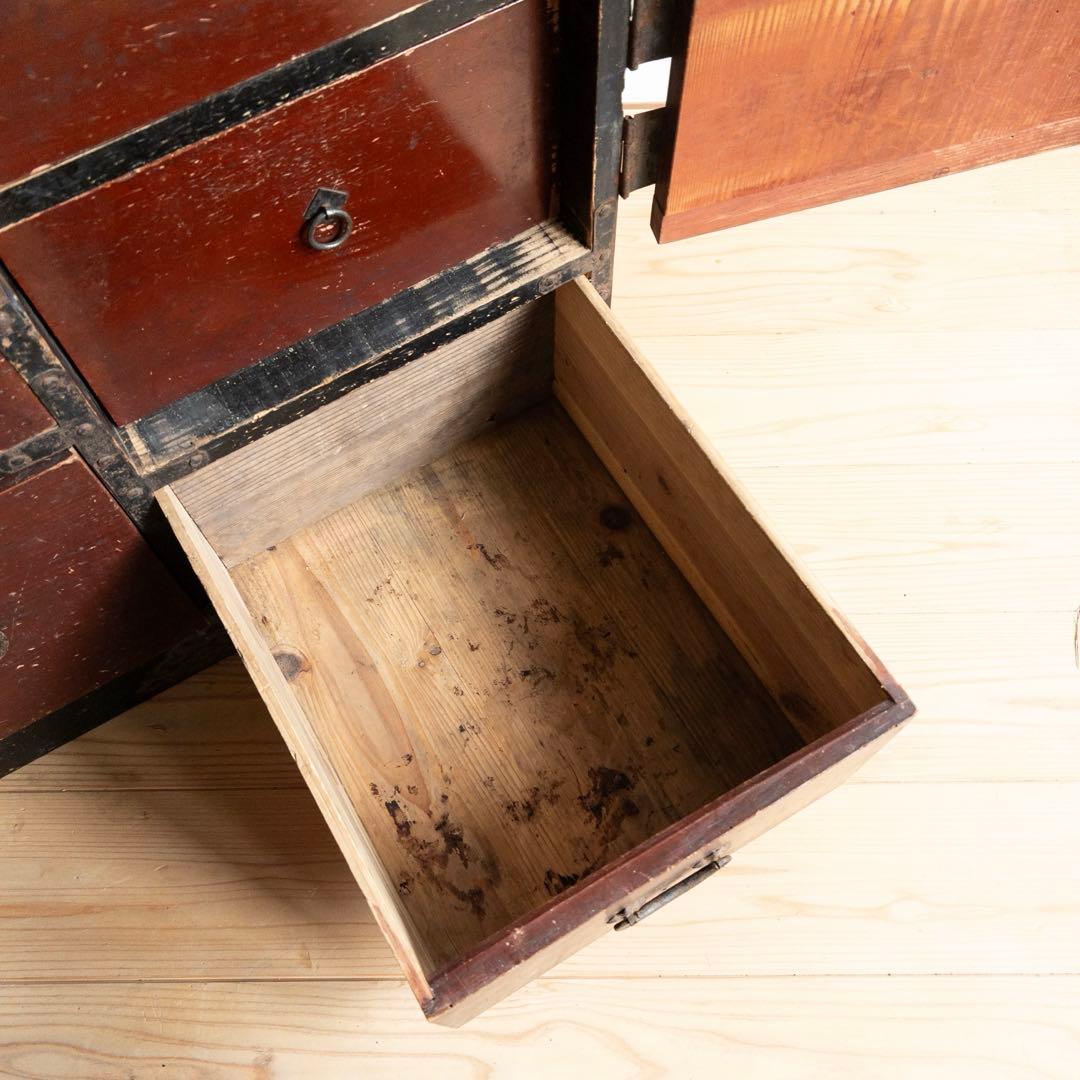 和箪笥　収納棚　4段　漆塗り　骨董　古道具　古家具　和家具　アンティーク