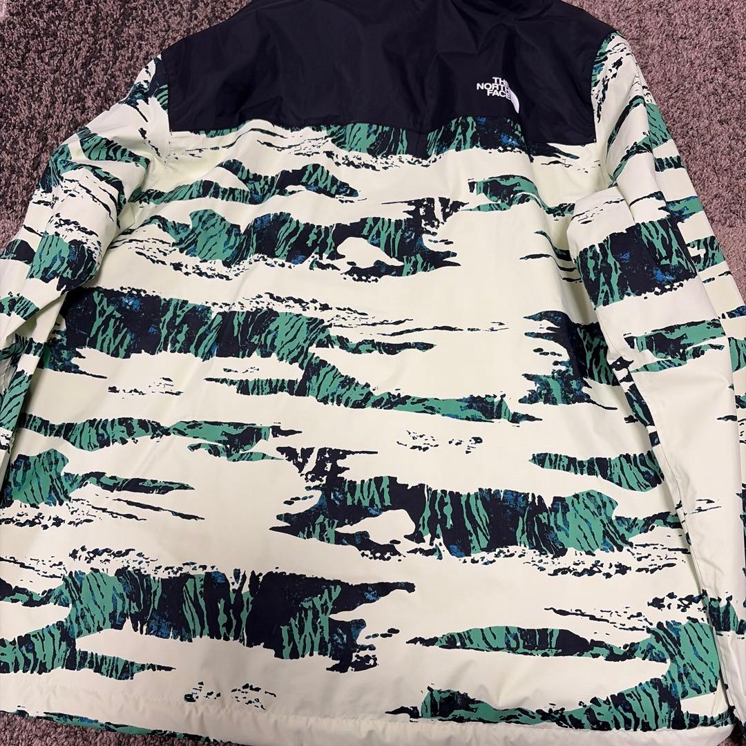 The North Face マウンテンパーカー