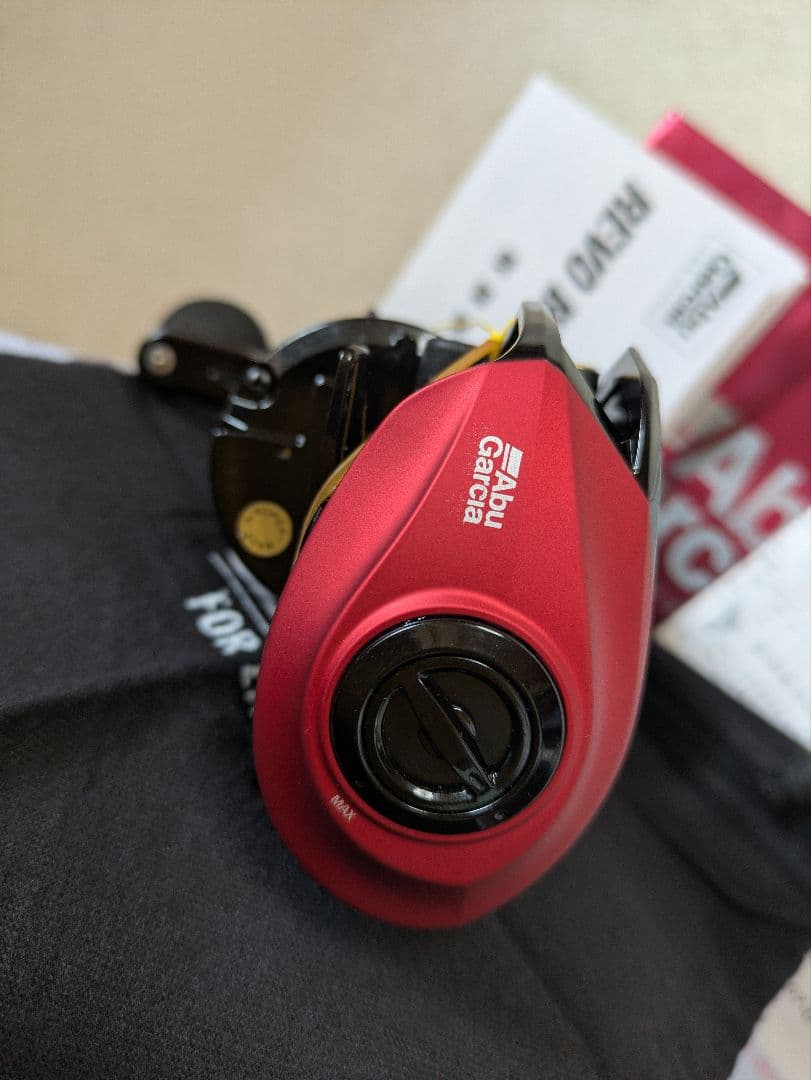 新品・未使用の アブガルシア レボ ビースト ロケット です。