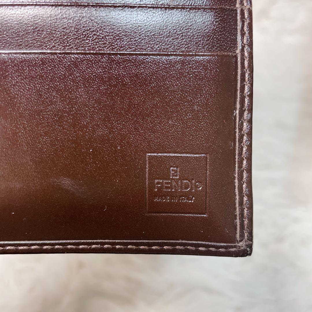 フェンディ FENDI ズッカ柄 三つ折り財布