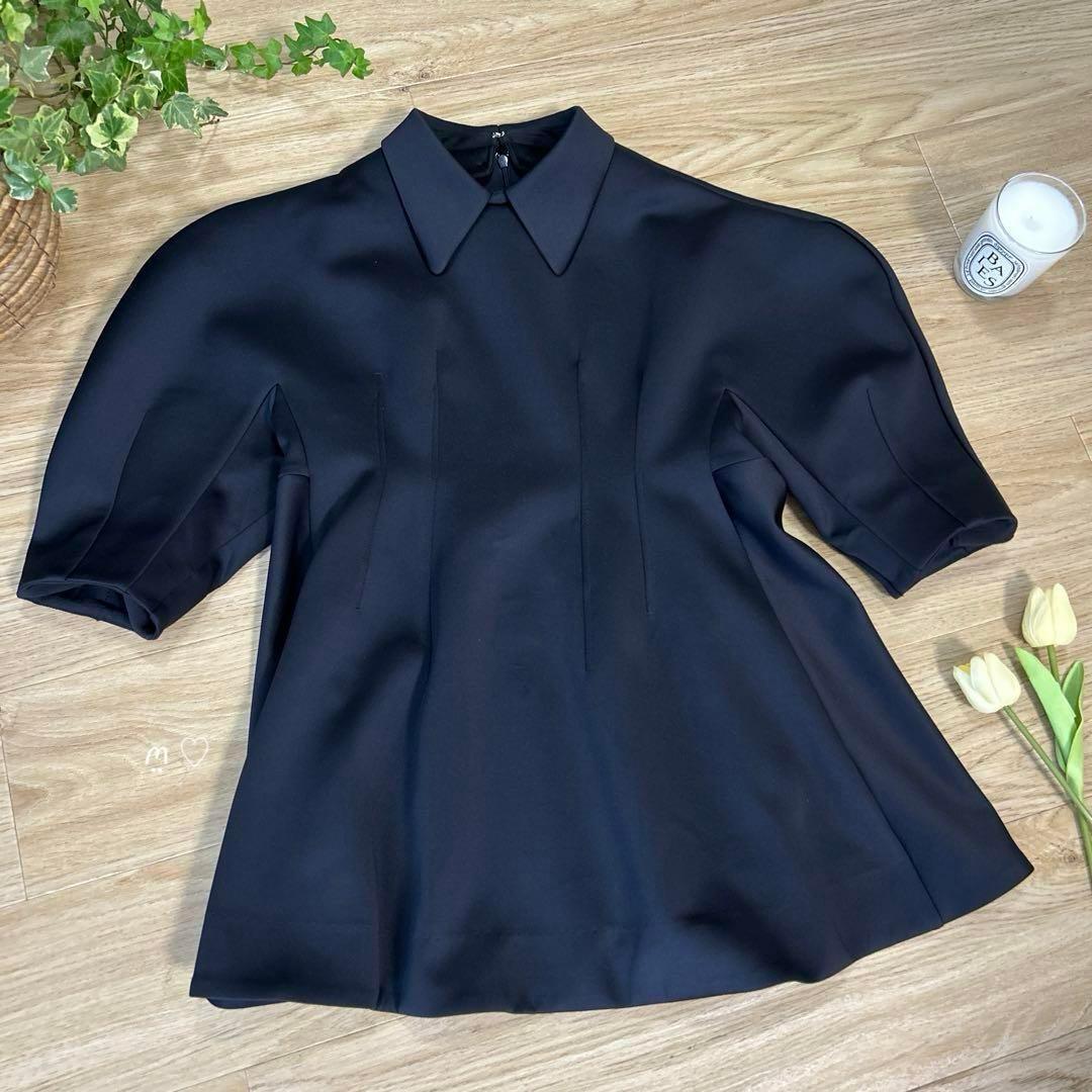 CELFORDセルフォード　ポンチ半袖トップス36ペプラムシルエット衿取り外し可