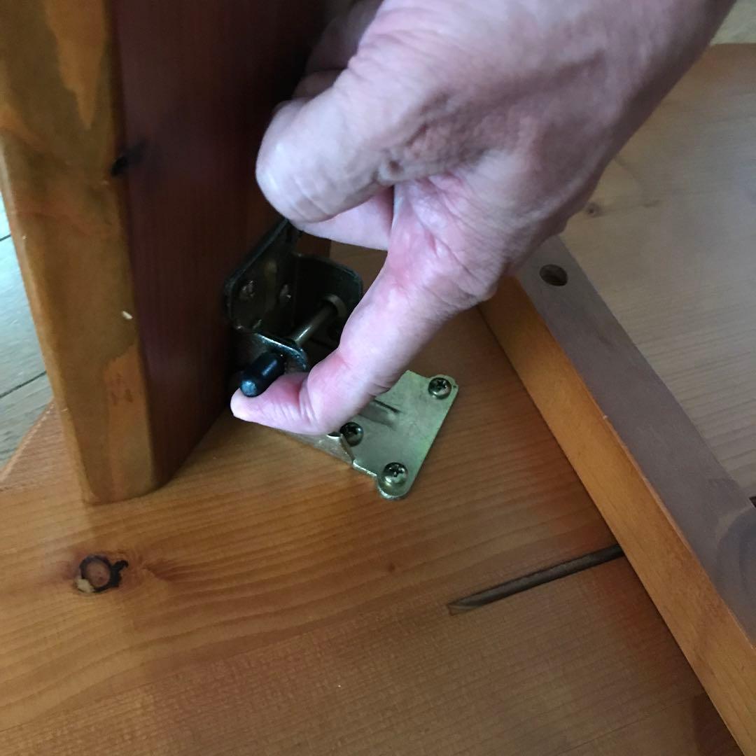 座卓　ちゃぶ台足たためます！