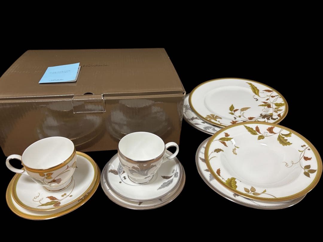 ノリタケ　アイラ　ゴールド　プラチナ　カップ　ソーサー　トリオ　プレート