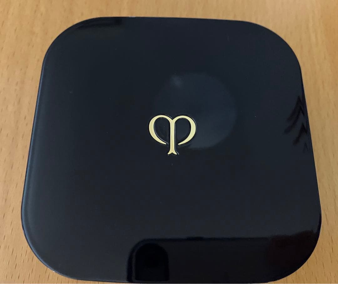 クレ・ド・ポー ボーテ クッションファンデ タンクッションエクラ ルミヌ