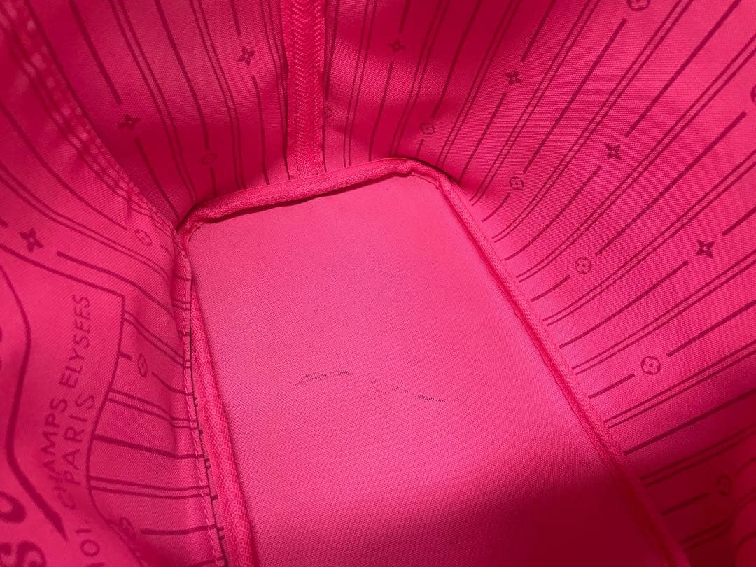 ヴィトン　モノグラム　ローズ　ネヴァーフル　M48613 トートバッグ