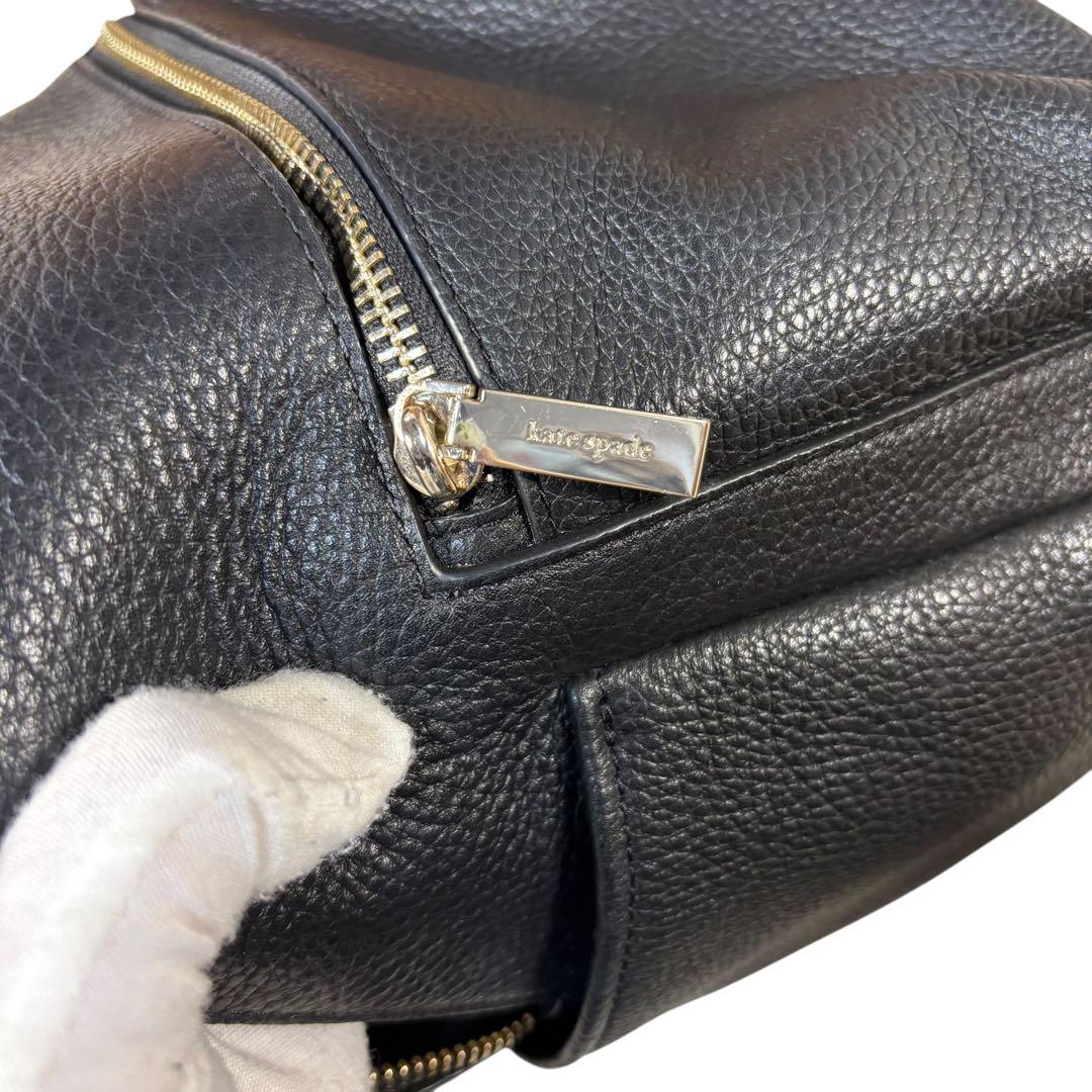 【美品】Kate Spade シボ革　バックパック　リュック　オールレザー　黒