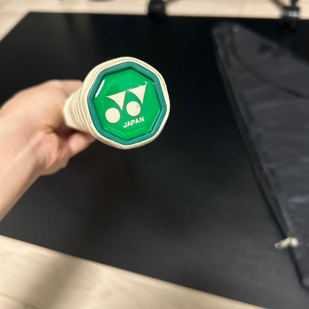 YONEX VOLTRAGE7S 軟式テニスラケットとケース