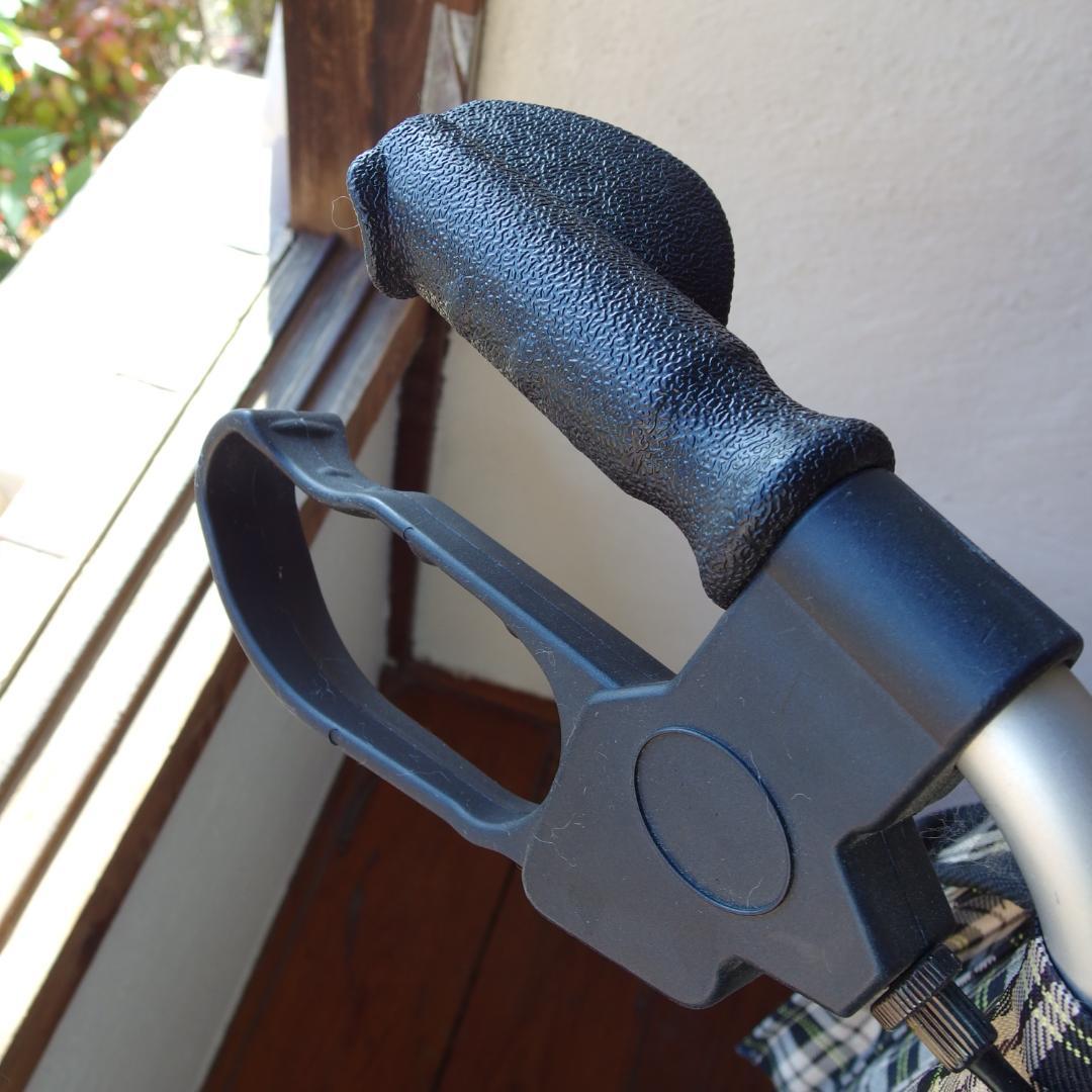 ネコ様【ほぼ未使用】送料込 KADOKURA ネクスト A501-AK 車椅子