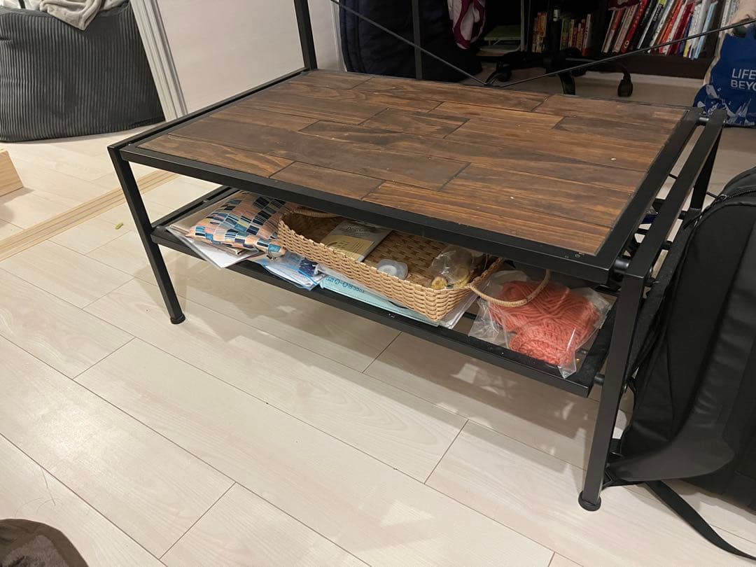 モダンセンターテーブル 木製天板