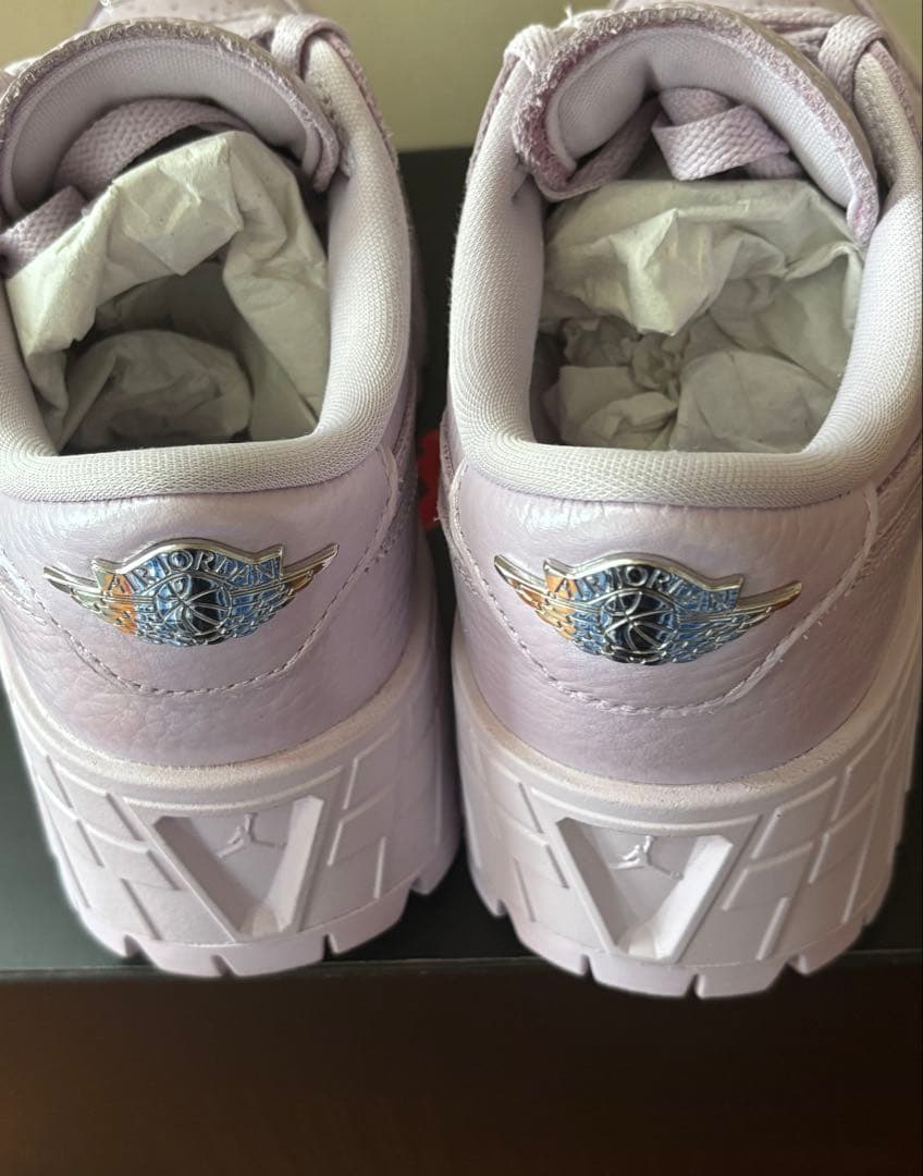 Nike Air Jordan 1 ブルックリン ドール/メタリック 23cm