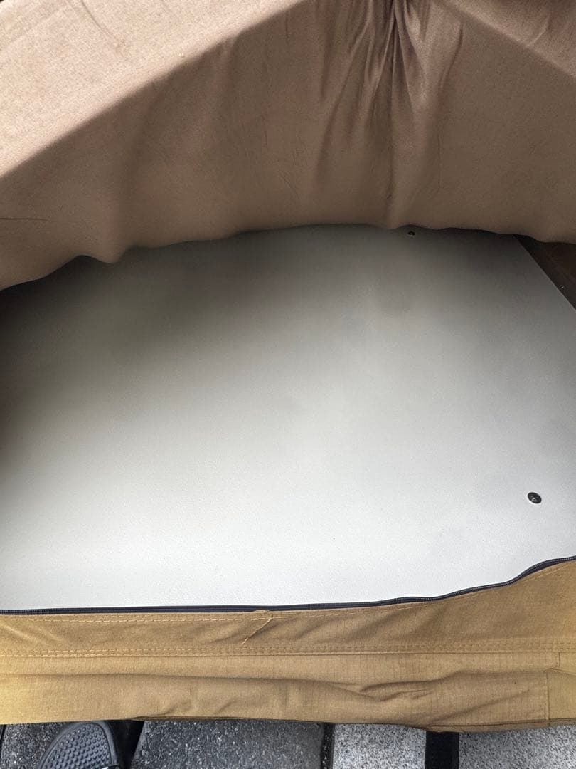 アドベンチャーキングス ルーフトップテント　アネックス付き