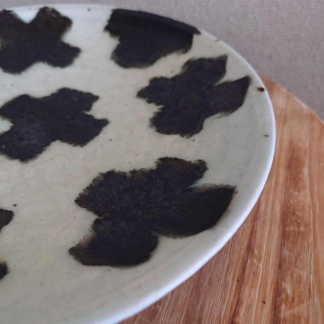 B 楠田純子 墨絵 クロス 21.5センチ