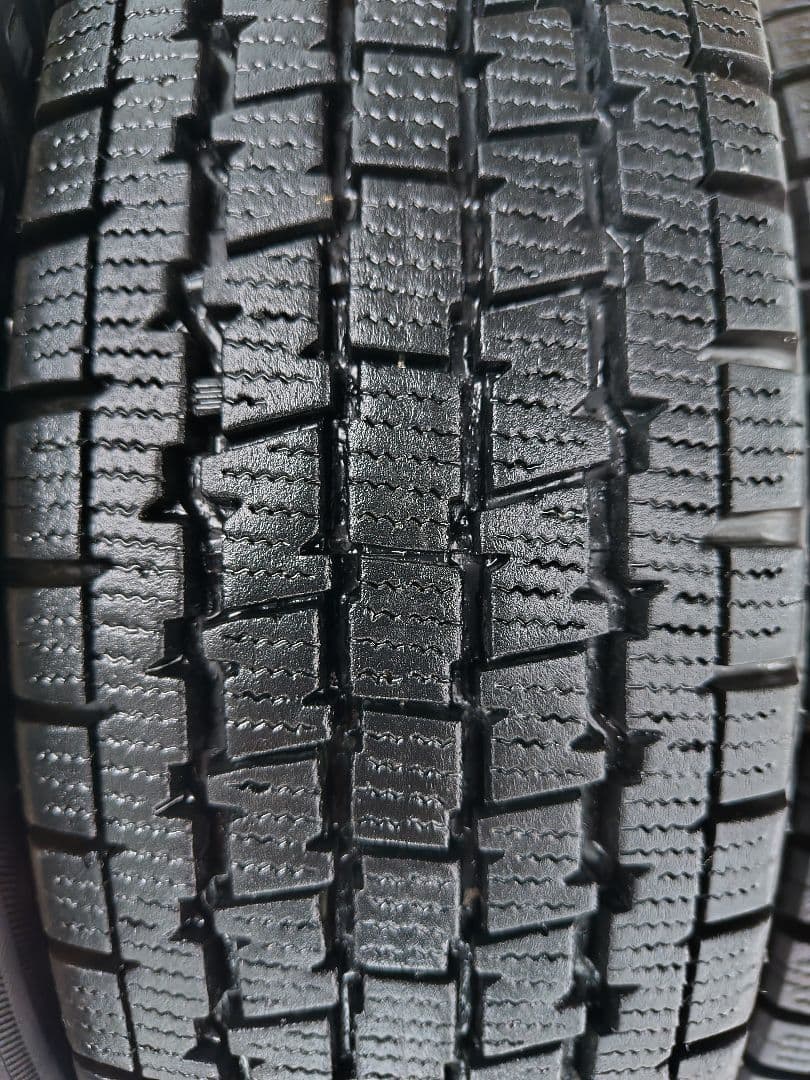 ③145R12・LT、軽トラ用スタッドレス、ブリジストン・W300、送料込み