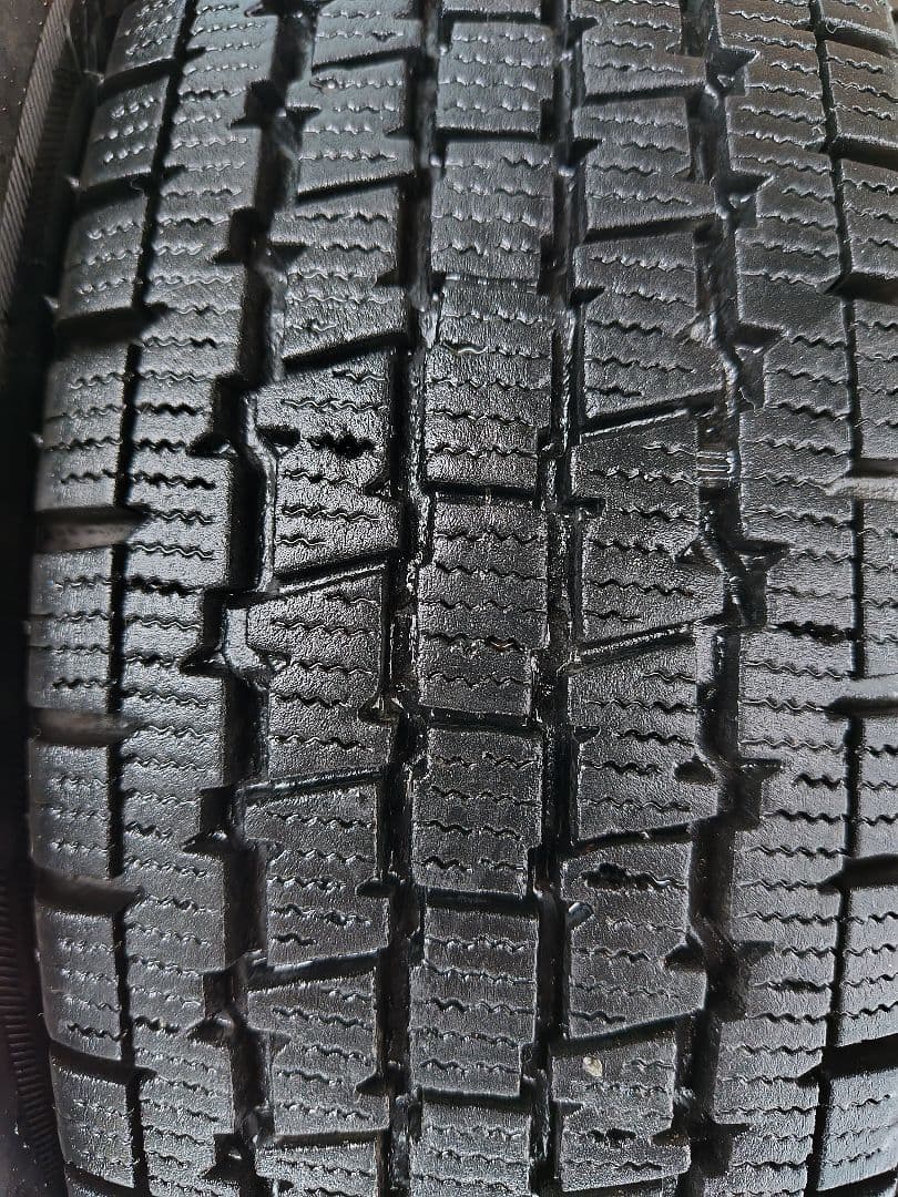 ③145R12・LT、軽トラ用スタッドレス、ブリジストン・W300、送料込み