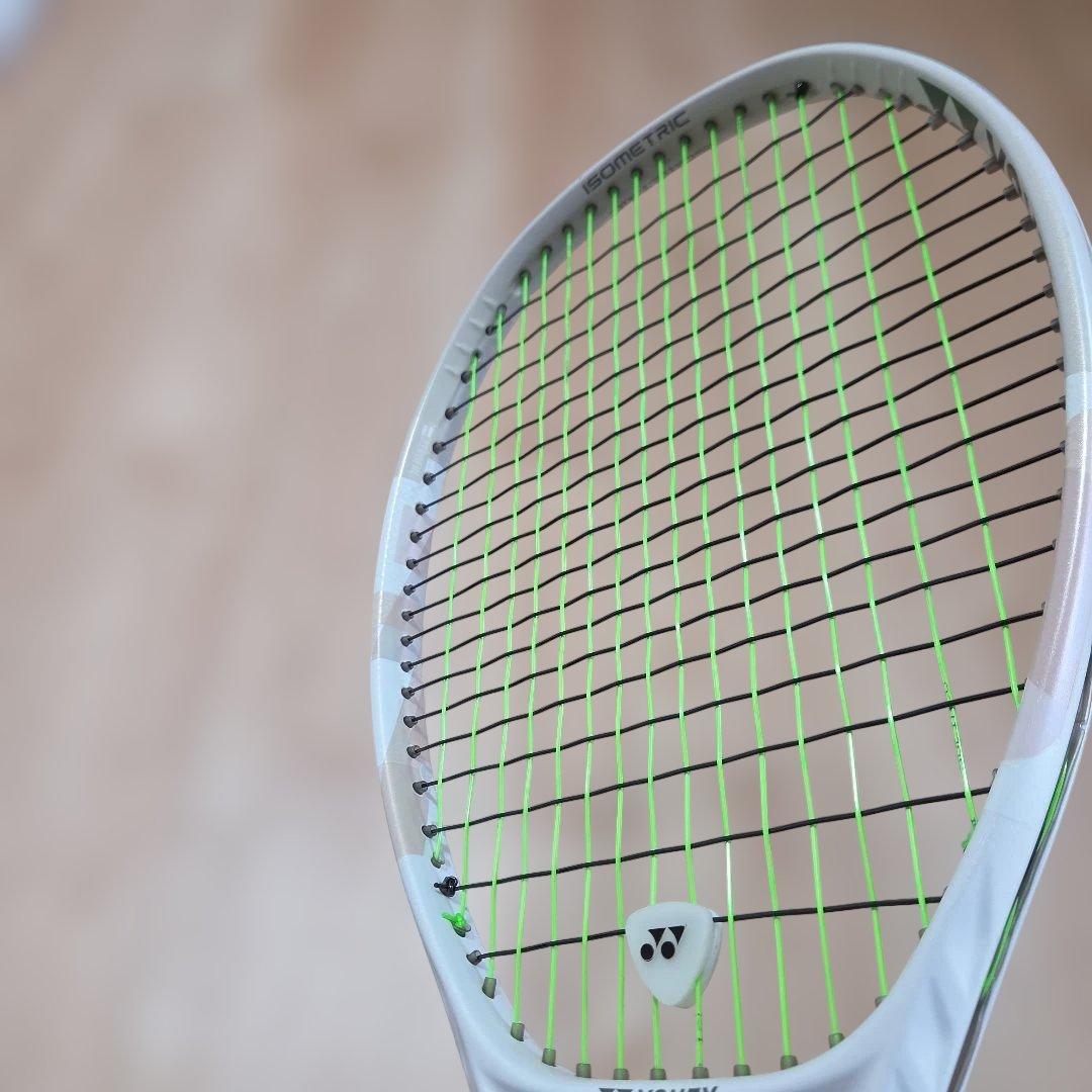 【良品】YONEX VCORE 98 ブイコア98 サンドベージュG3