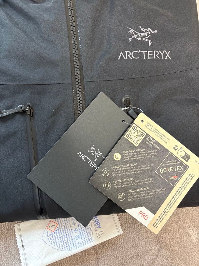 karla　ARC'TERYX Alpha SV Jacket M