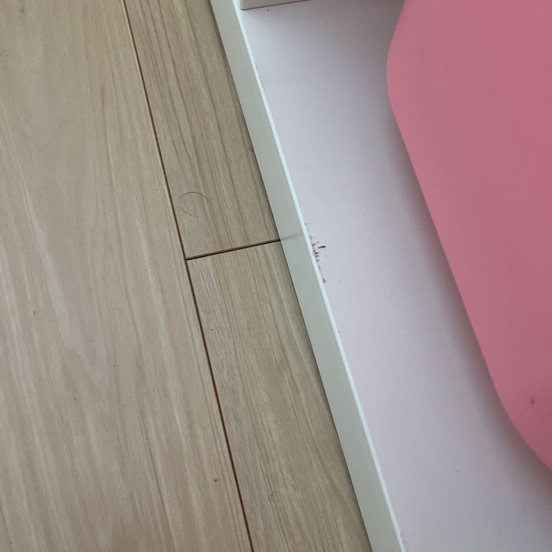 イケア トロファストホワイト収納棚 収納ケース6個つき